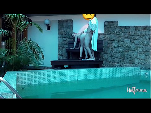 ❤️ Boss invitéiert Déngschtmeedchen an de Pool, mee konnt net engem waarm widderstoen Schéine Porno op Porno lb.assay-define-smartlink.ru ❌️